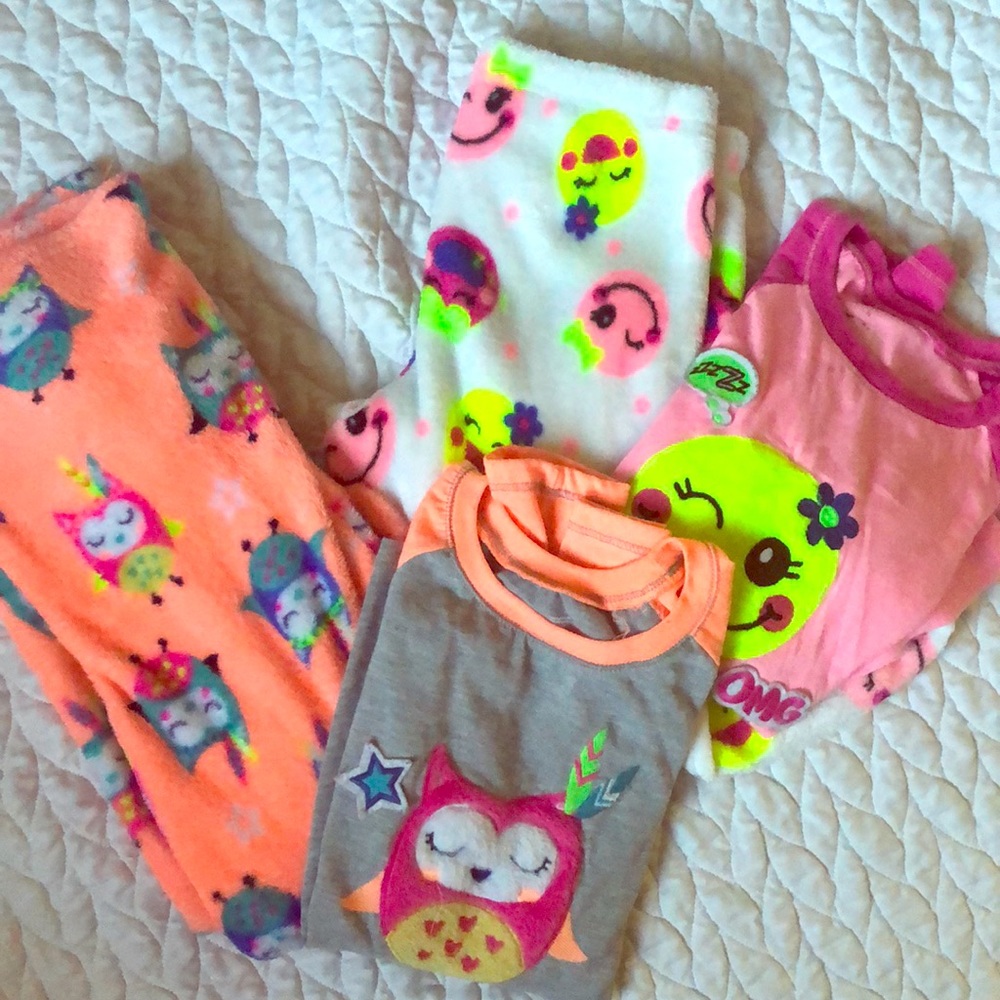 Girls pajamas
